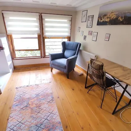 Cozy L Location L Wooden Mansion *